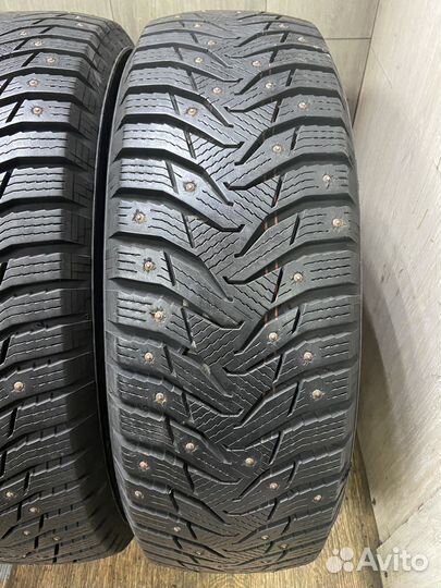 Kumho WinterCraft SUV Ice WS31 215/65 R17