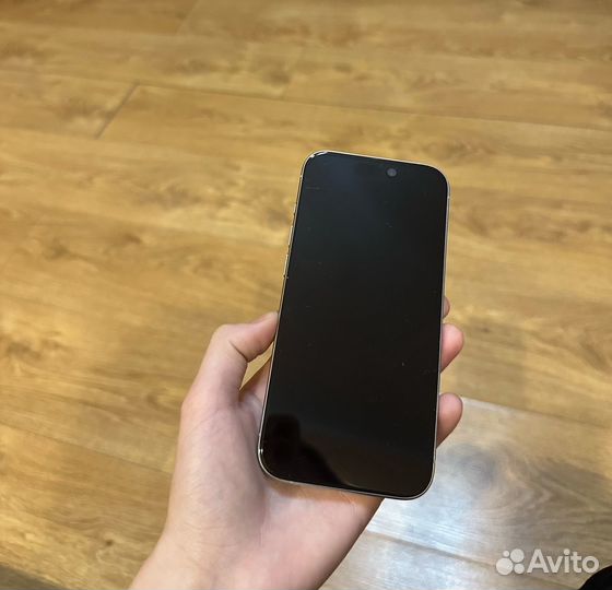 iPhone 15 Pro, 128 ГБ