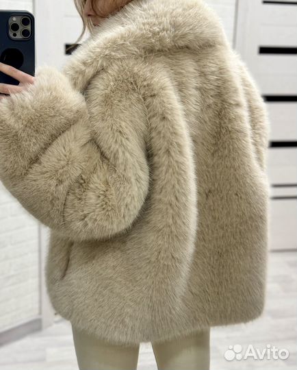 Шуба из эко меха под песца