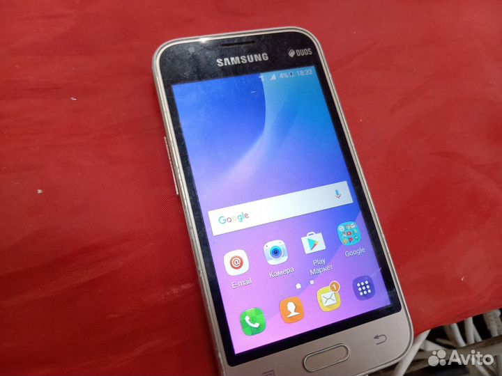 Samsung Galaxy J1 Mini SM-J105F, 8 ГБ