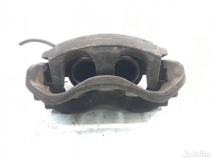 Тормозной суппорт передний левый Mercedes Sprinter