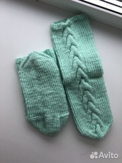 Носки шерстяные ручной вязки