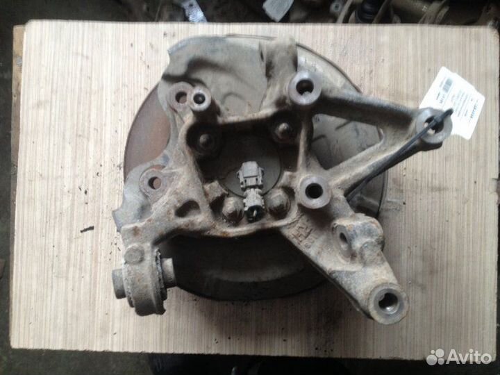 Кулак поворотный задний левый Opel Vectra C 2002