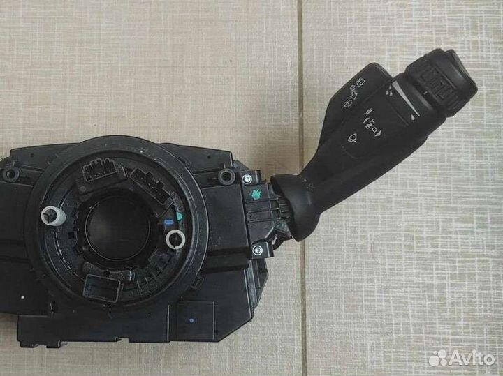 Джили атлас. Рулевой блок. Правый поворотник