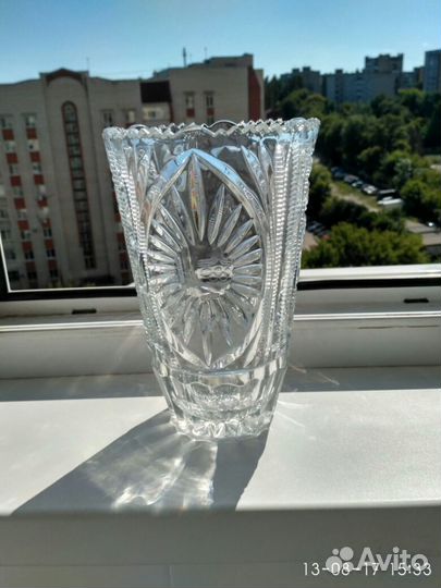 Ваза хрустальная