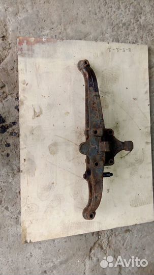 81436303169 Кронштейн пневморессоры левый MAN TGX