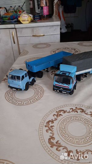 Машинки 1:43