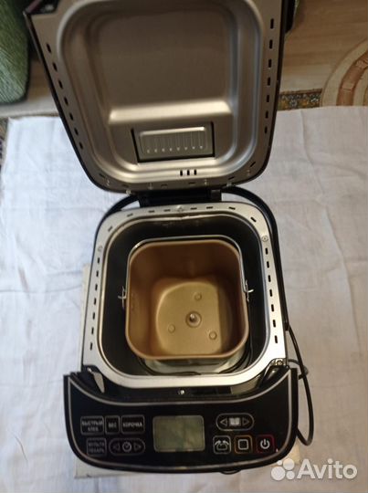 Продам Хлебопечь Redmond RBM-M1921