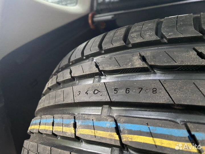 Nokian Tyres Hakka Blue 215/45 R17 91