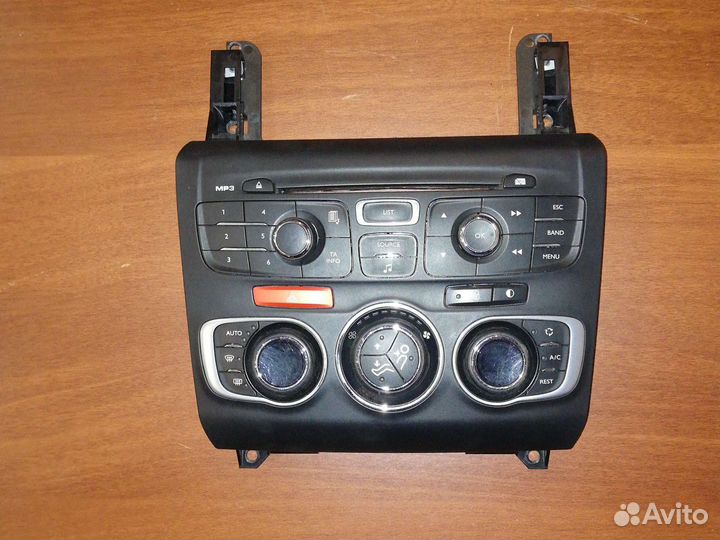 Блок управления климатом магнитолой citroen c4 ц4