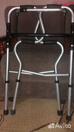 Продам ходунки