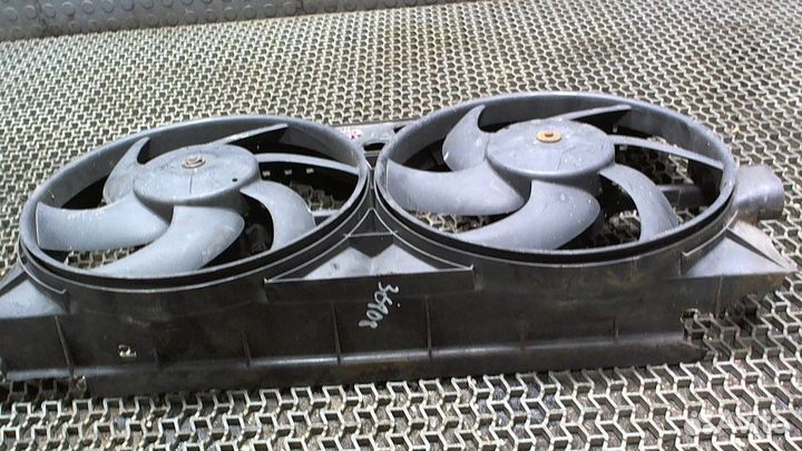 Вентилятор радиатора Peugeot Partner, 1998