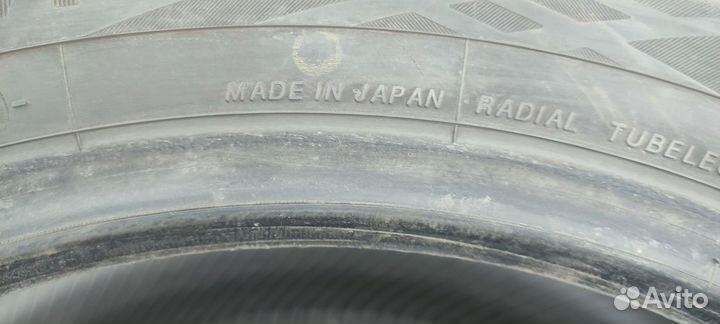 Yokohama BluEarth-GT AE51H 215/55 R17