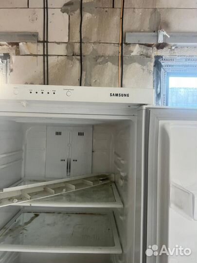 Холодильник samsung двухдверный