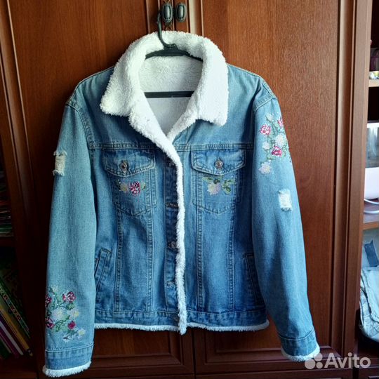 Джинсовая куртка с мехом