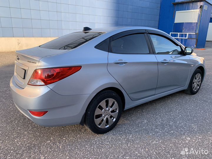 Hyundai Solaris 1.6 AT, 2012, 115 980 км