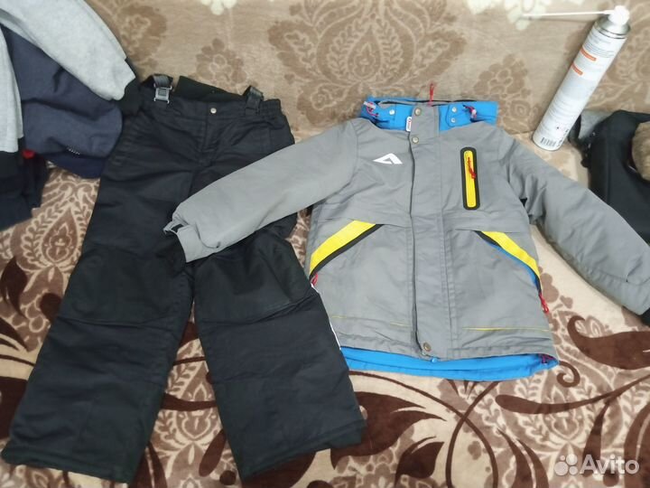 Демисезонный костюм для мальчика 122