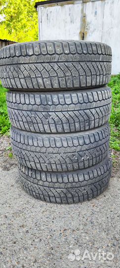 Viatti Brina Nordico V-522 205/60 R16