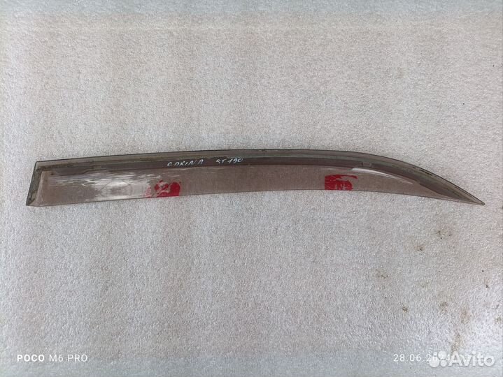 Дефлектор двери задней правой Toyota Carina st190