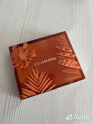 Тени для век clarins