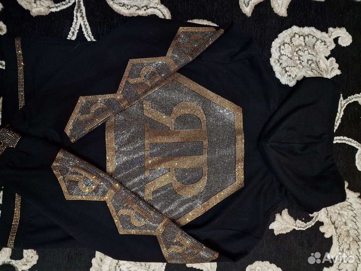 Костюм женский