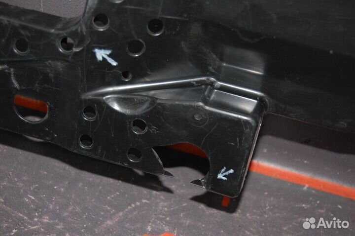 Пыльник бампера переднего - Toyota RAV4 XA50