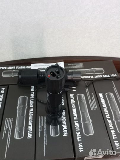 Фонарик аккумуляторный