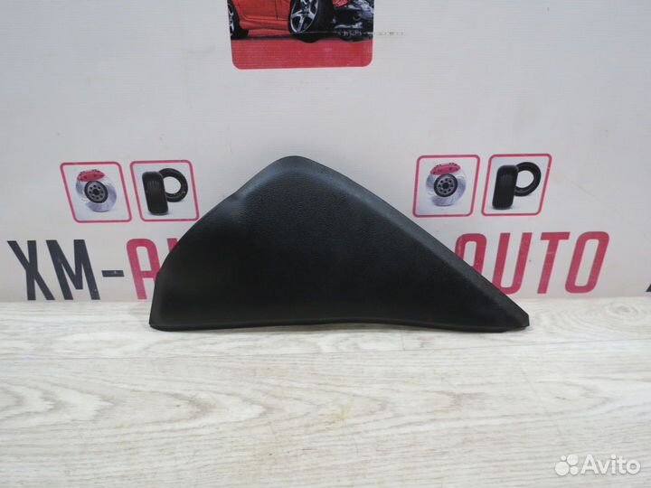 Накладка торпедо правая Kia Rio 3