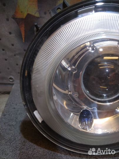 Фара передняя левая Mercedes Benz W463