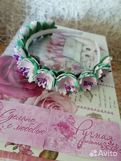 Ободок для волос ручной работы с цветами