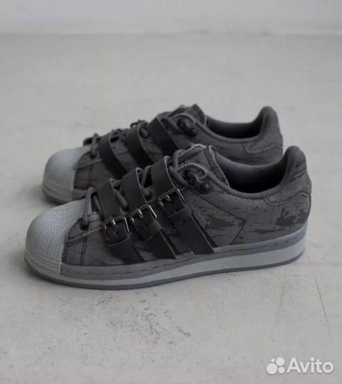 Adidas Superstar rabbit hole