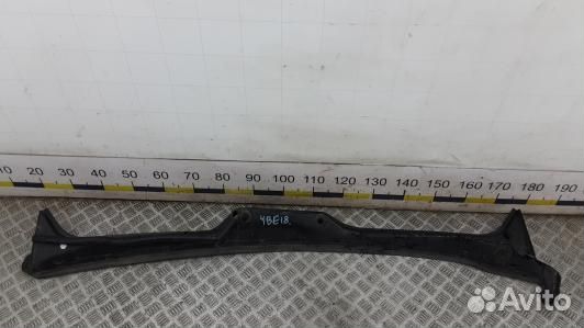 Накладка декоративная (жабо, дождевик) BMW 7 E65