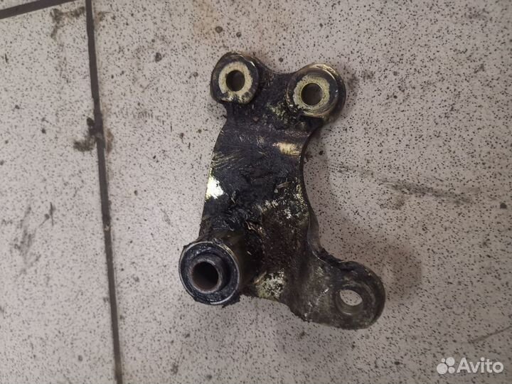 Рулевой шарнир подрамника yamaha vt700 venture