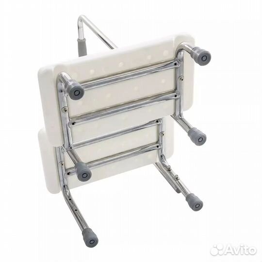 Ступенька для ванной с поручнем