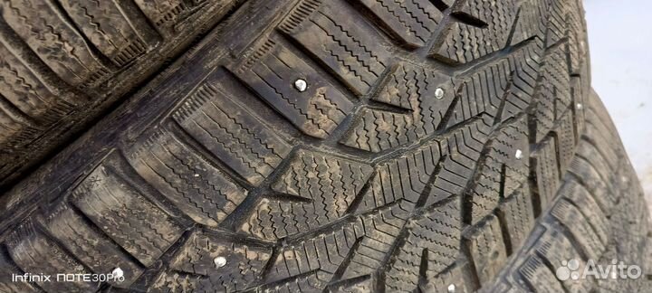 Gislaved NordFrost 100 215/50 R17