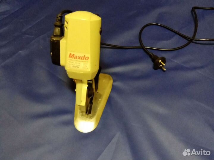 Нож для кройки ткани