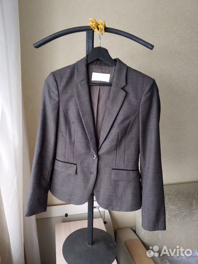 Пиджак женский Hugo, р. 42, шерсть