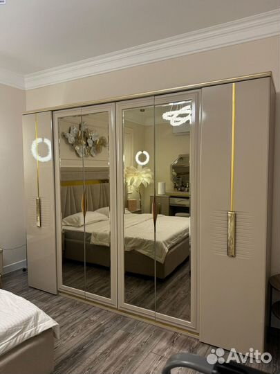 Мебель в спальню. Доставка по всей России