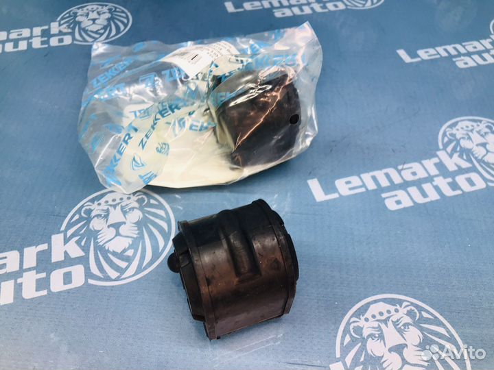 Втулка переднего стабилизатора Ford Focus 2