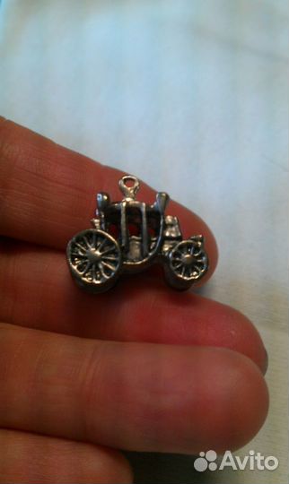 Подвески.Кулоны бижутерия Украшения