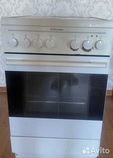 Плита электрическая Electrolux