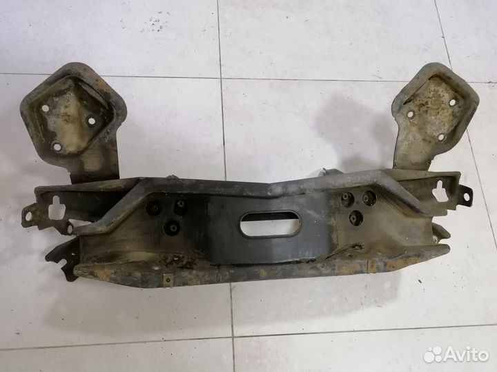 Балка подмоторная Volvo 343 1984-1991