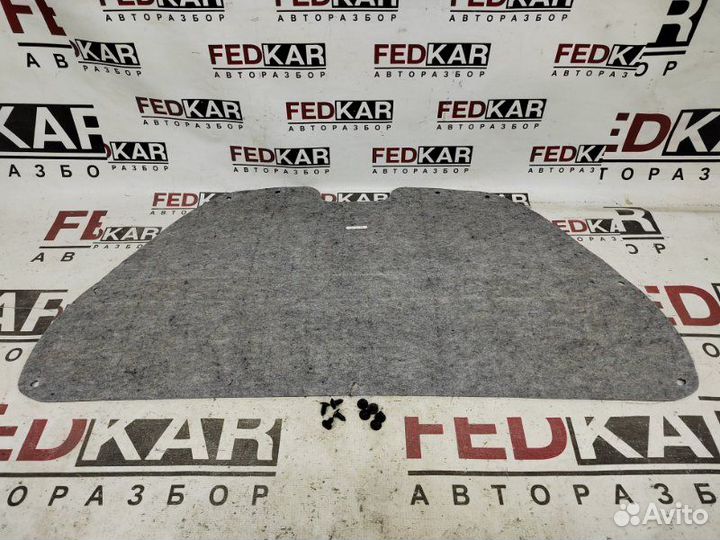 Обшивка крышки багажника Toyota Corolla E150 1ZR