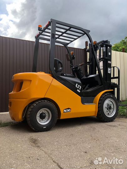 Вилочный погрузчик UN Forklifts FD18, 2023