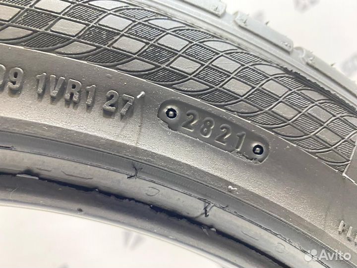 Accelera PHI 245/45 R19 102Y