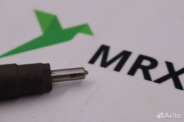 Форсунка топливная 295050-1760