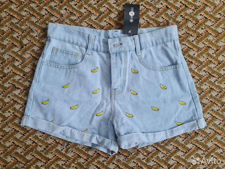 Джинсовые шорты