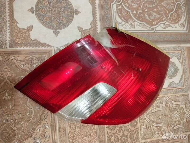 Шкода Фабиа блок-фара задняя левая