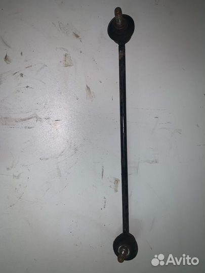 Стойка стабилизатора передняя левая Peugeot 206