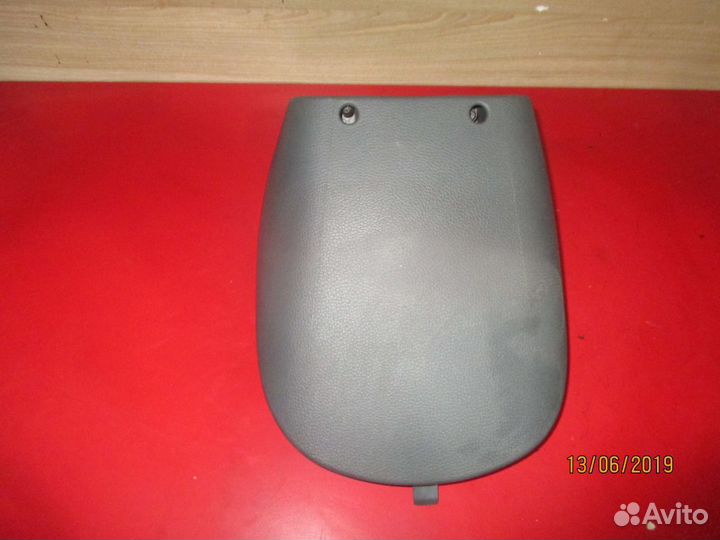 Кожух рулевой колонки нижний Renault Logan Логан